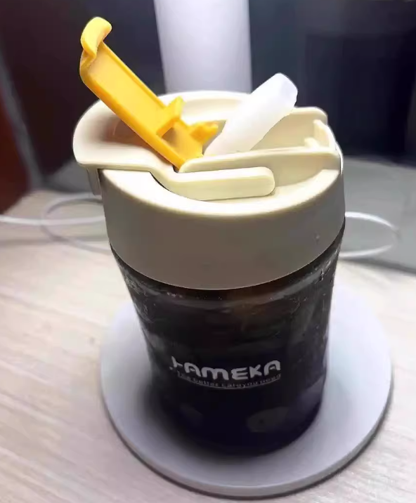 Portable 500ml Plastic Hot Cold Drink Cup